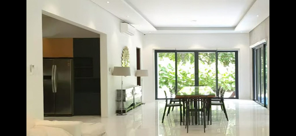 An Elegant 5 Bedroom Home for Sale in Manila Southwoods photo 2