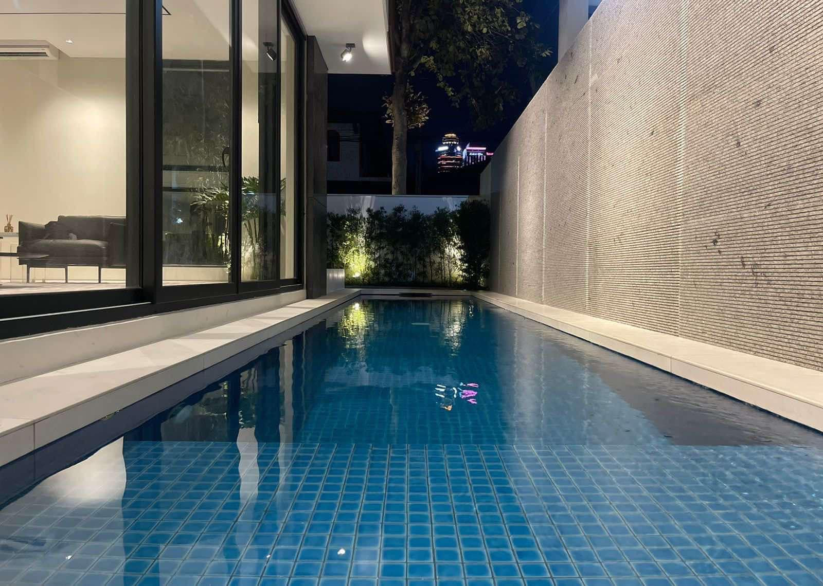 An Upscale Modern House and Lot for Sale in Valle Verde. photo 2