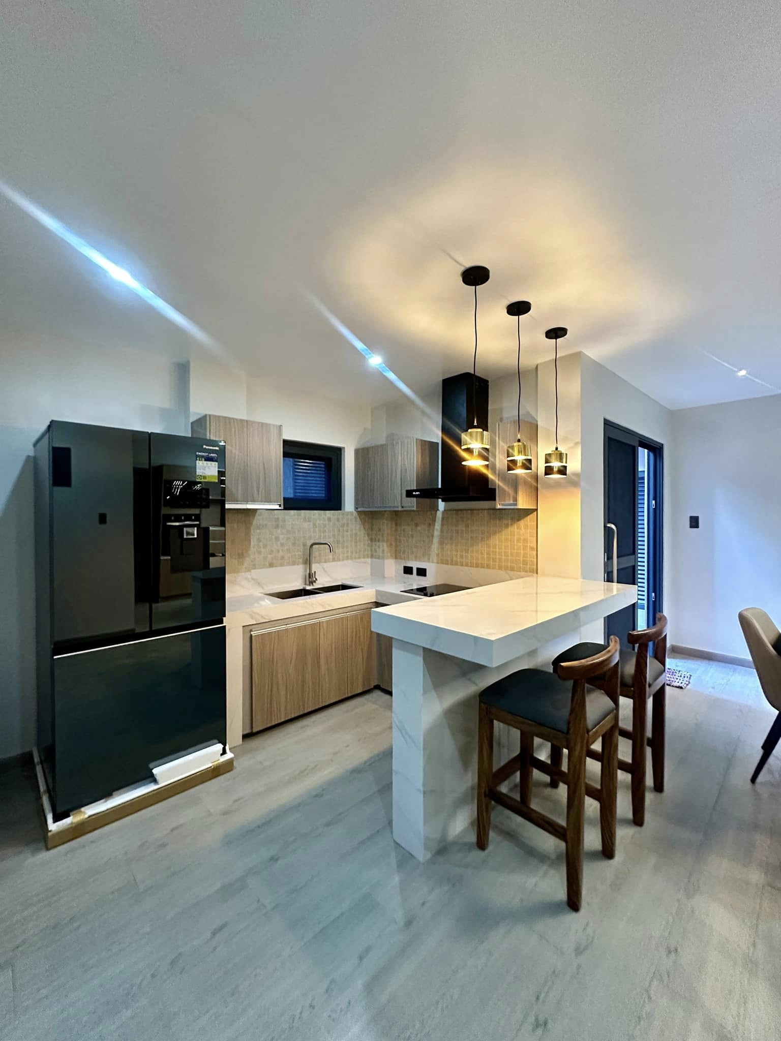 Grab this Brand-New Modern Country House in Tagaytay photo 4