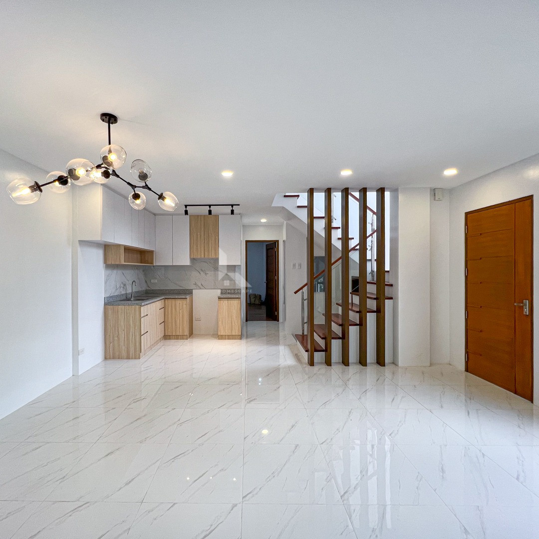 Vast Modern Contemporary House and Lot photo 5