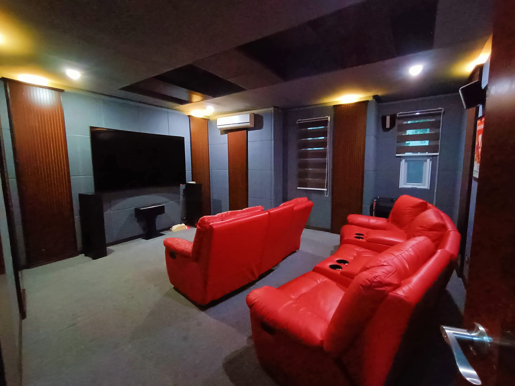 A Spectacular Home for Sale in a sought after subd. In Angeles City, Pampanga photo 5