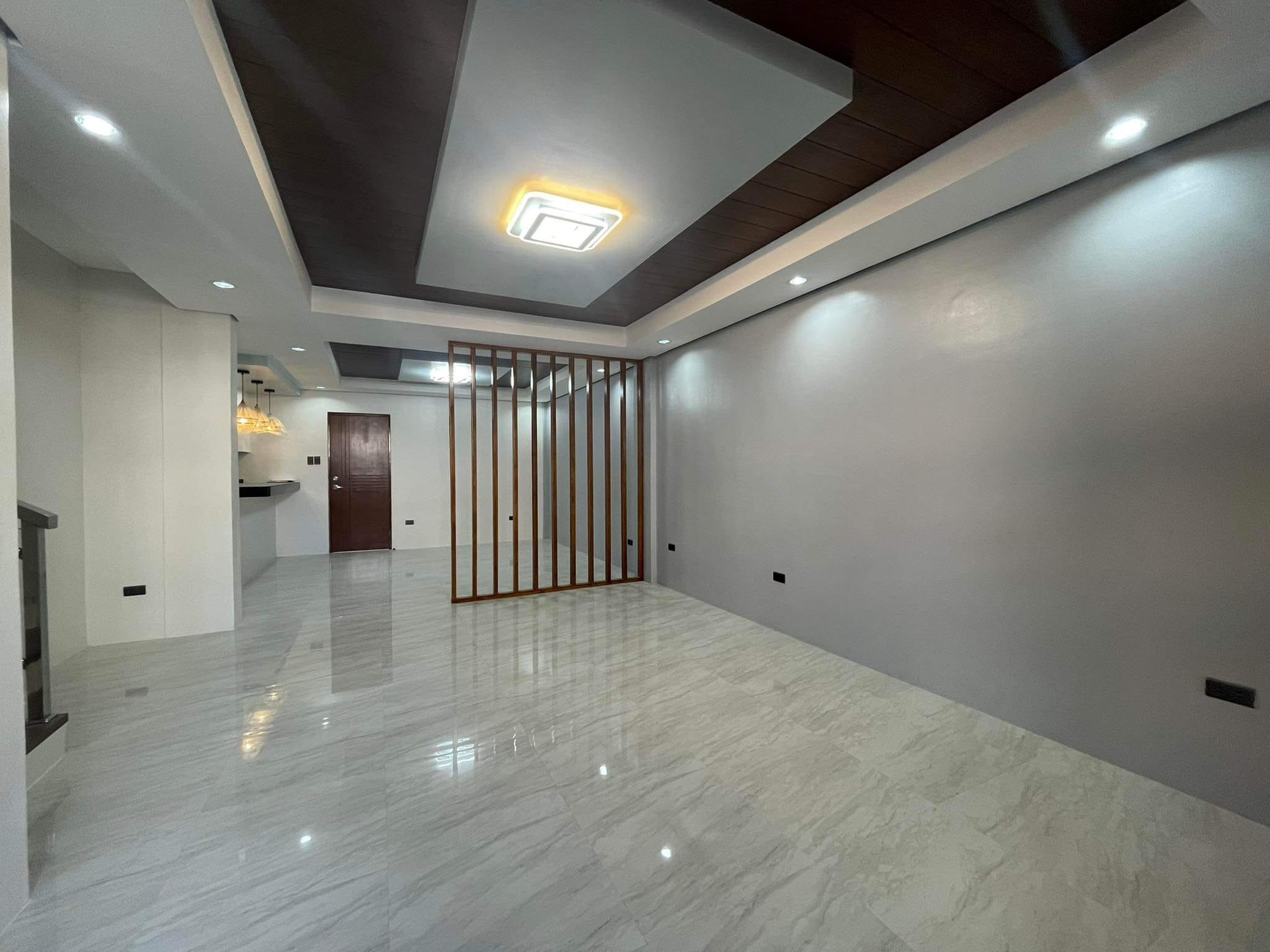 BRANDNEW MODERN HOUSE FOR SALE W/ POOL IN ANGELES CITY NEAR KOREAN TOWN photo 3