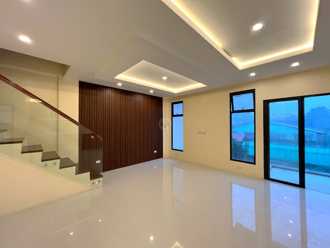 Sophisticated Dream Townhouse for Sale near Congressional Ave, Quezon City photo 3