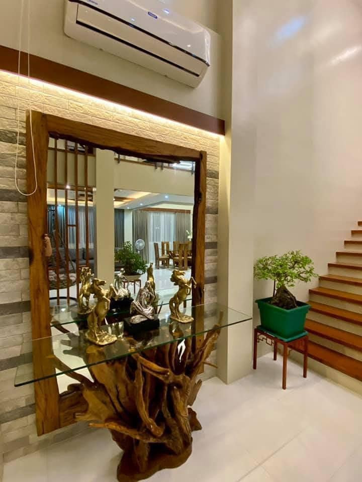Luxurious House and Lot with view For Sale in Vistamar Cebu City photo 5