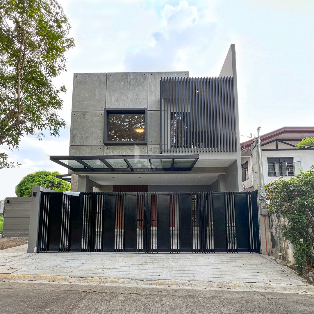 Impeccable Modern Industrial House and Lot For Sale photo 1