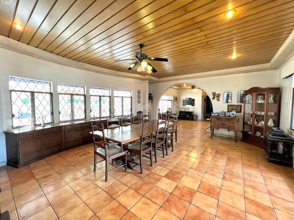 Magallanes Village Makati - House & Lot For Sale photo 5