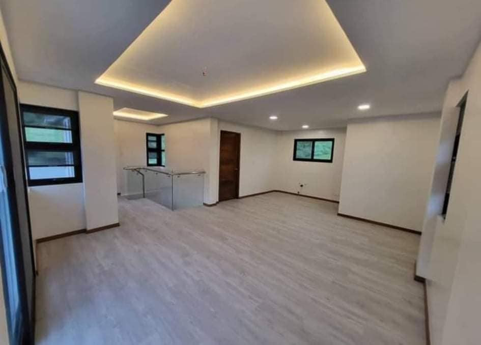Brandnew House For Sale in Twinlakes Domaine Le Jardin Tagaytay Nasugbu Road photo 5