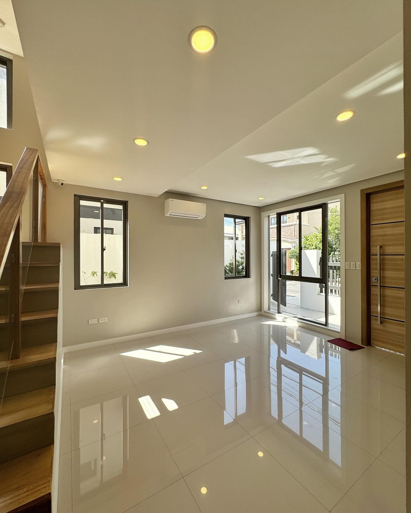 Brand New Modern House for Sale in BF Homes Paranaque photo 3