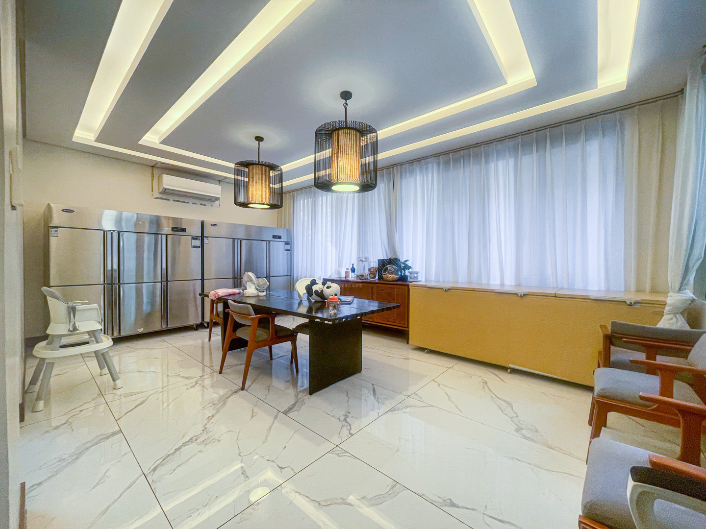 Sophisticated Modern Contemporary House and Lot For Sale photo 4