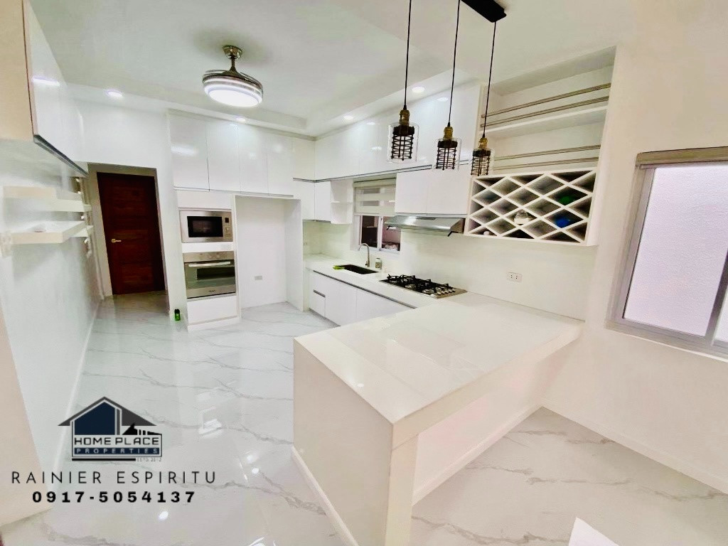 Charming Lush Semi- Furnished House & Lot for Sale in BF HOMES photo 4