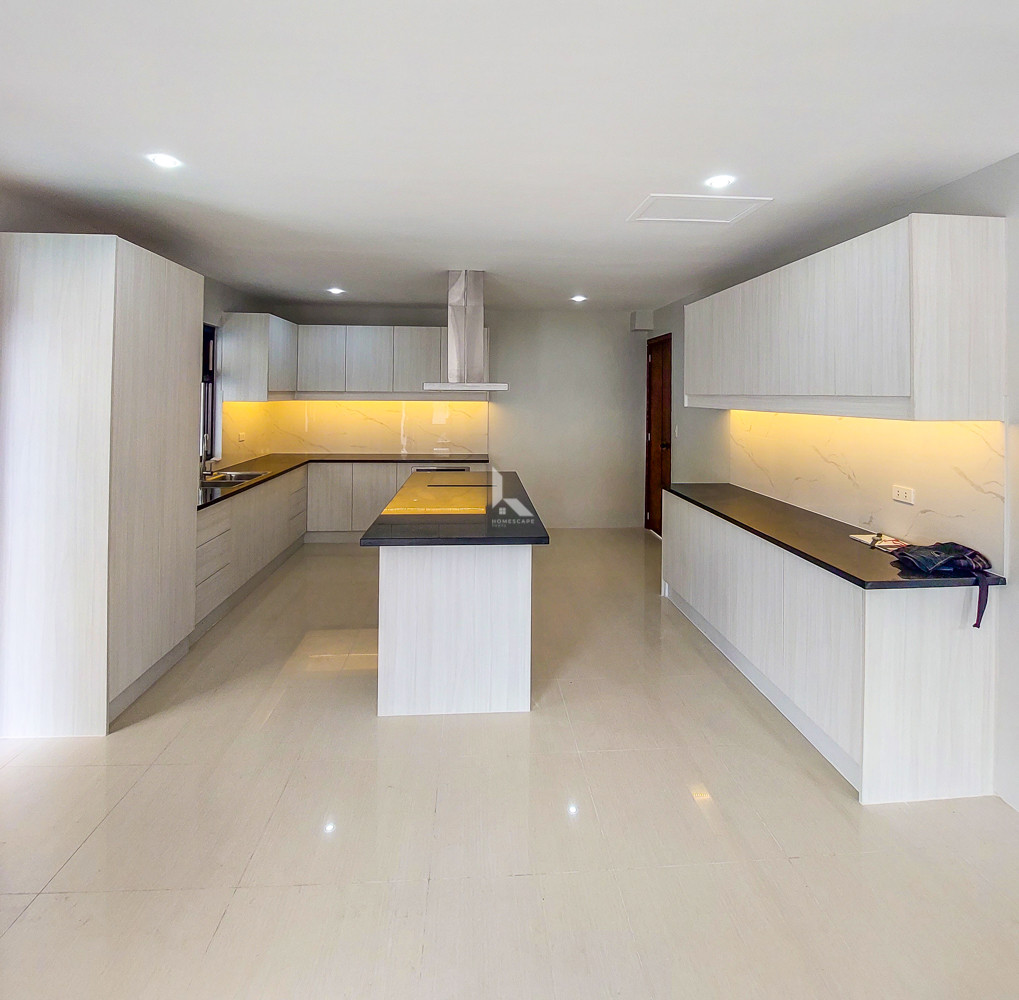 3 Storey Brand New Corner House and Lot for Sale in Greenwood, Pasig City photo 3