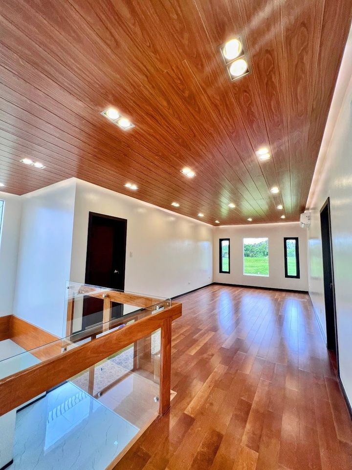 4 Bedroom House in Hillcrest Estate Nuvali Calamba Laguna House for Sale photo 4