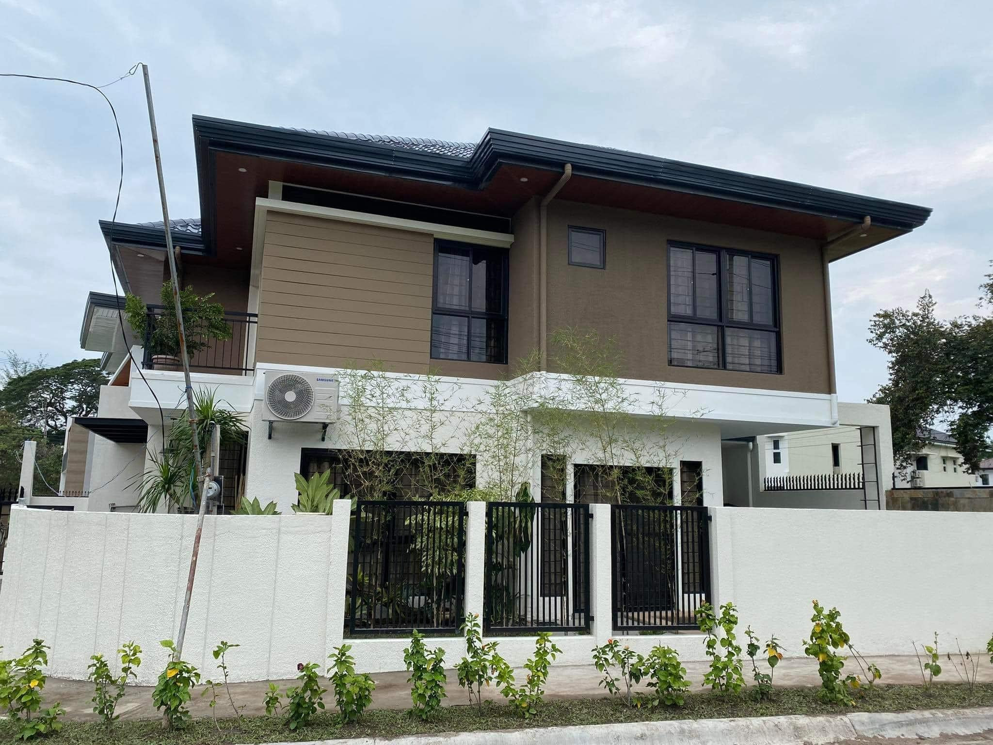 Furnished Modern Asian Architecture House with Pool for Sale photo 2