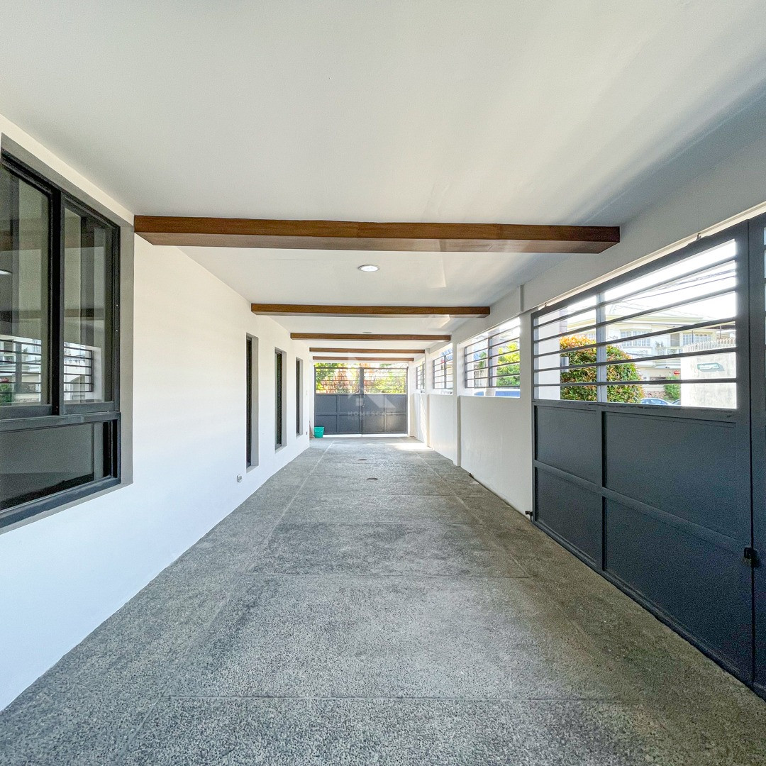 Astounding Modern Asian House and Lot For Sale photo 4