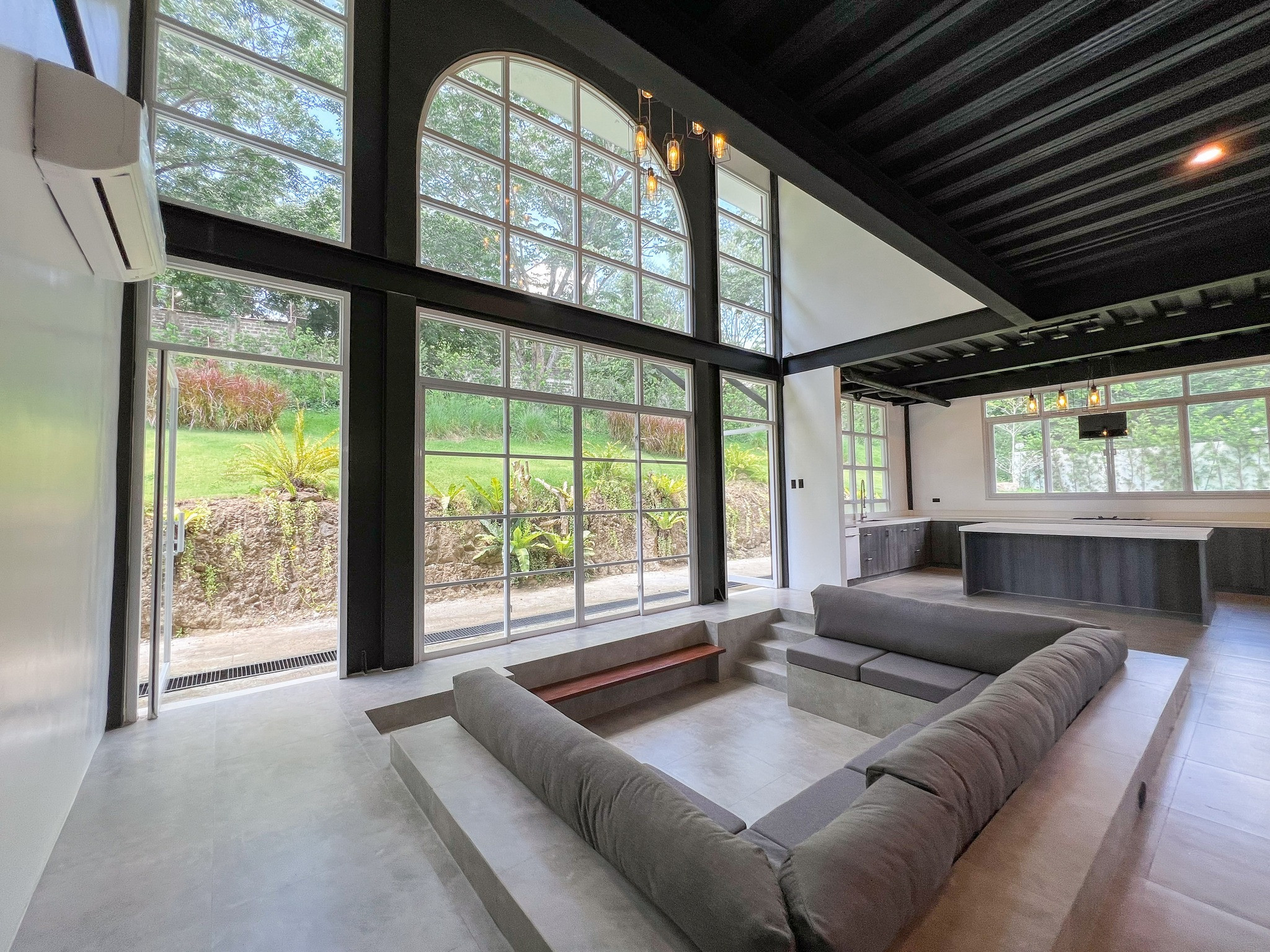 Beautiful Brand New White House for Sale in San Pedro, Laguna photo 4
