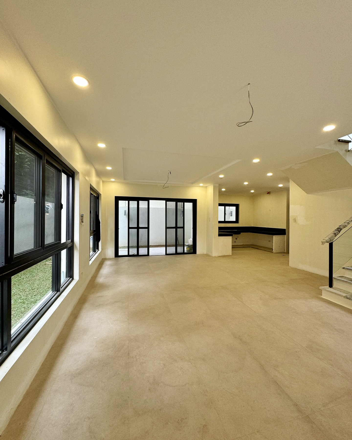 Brand New Modern Contemporary House for Sale photo 3