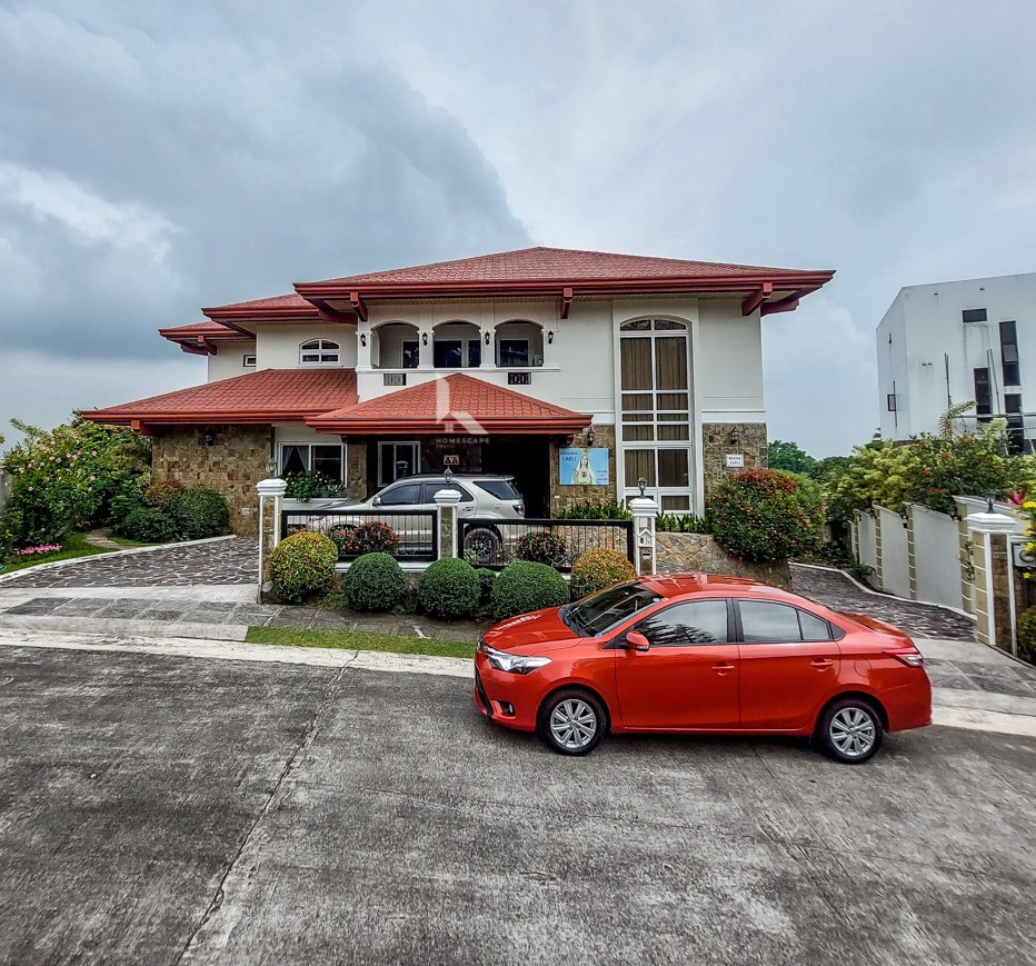 3 Storey House and Lot for Sale in Ayala Greenfields, Calamba Laguna photo 1