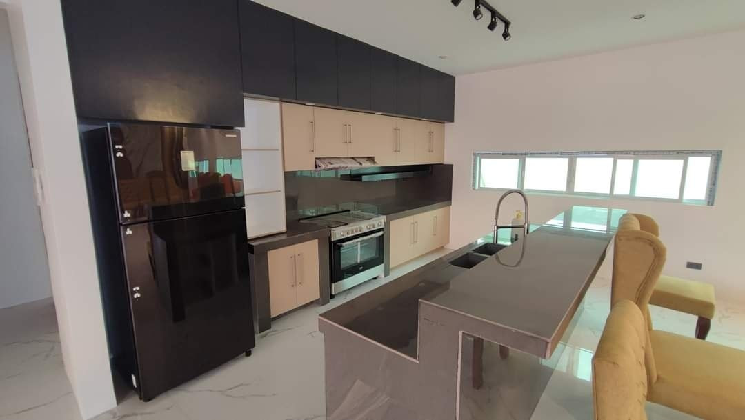 Beaming Lavish House and Lot For Sale in Multinational Village in Angeles City photo 3