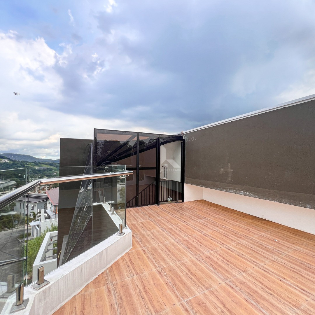 Multi-Level Modern Industrial House and Lot with Swimming Pool for Sale photo 3
