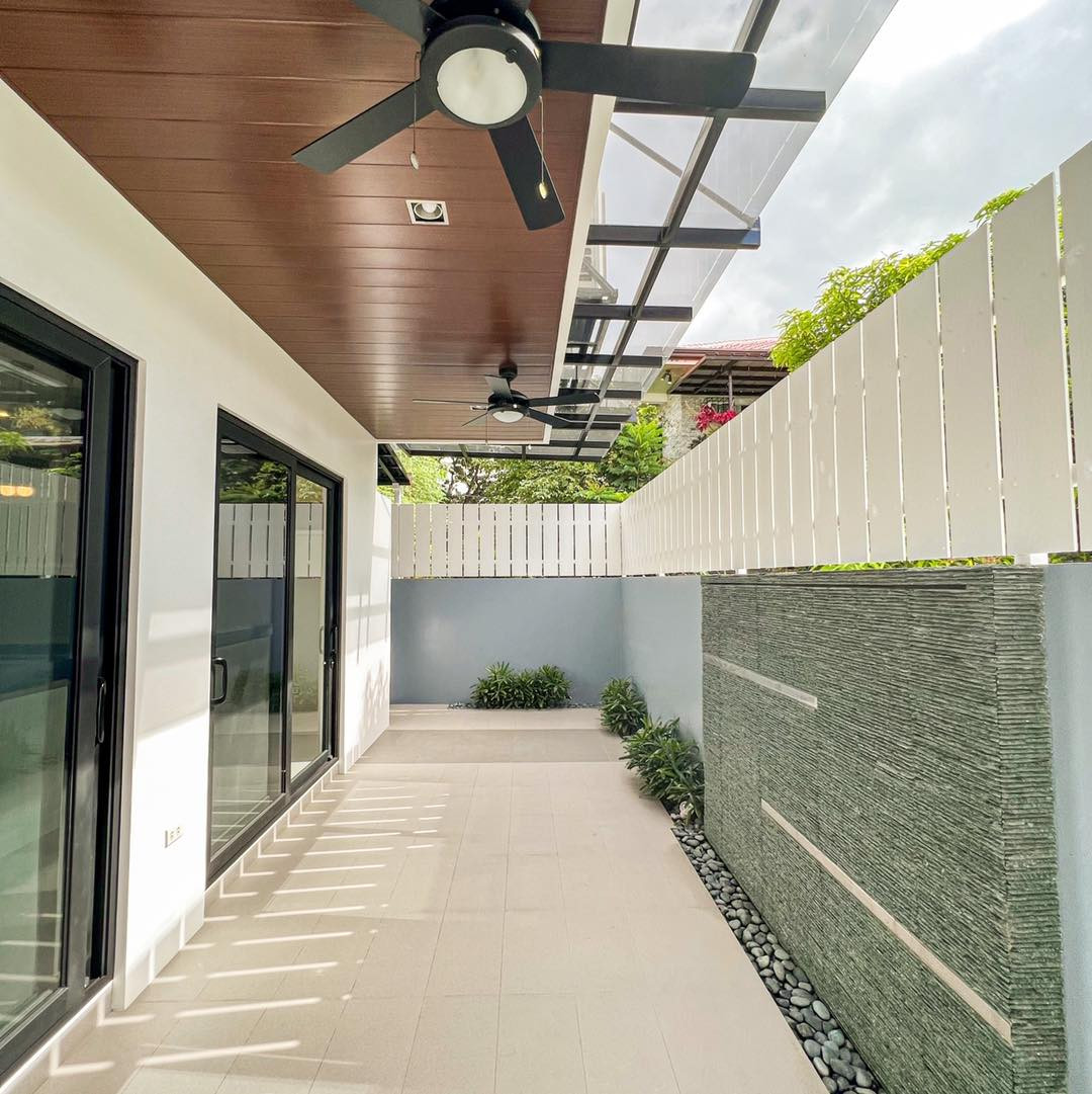 Modern Elegant Home for sale in Casa Milan, Quezon City photo 2