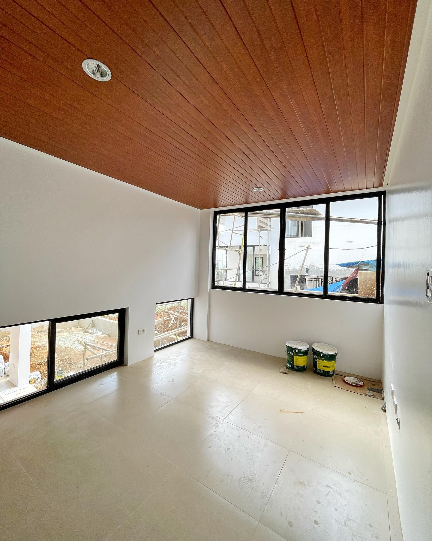 Brand New Overlooking Modern House for Sale in Sun Valley Estates Antipolo City photo 5