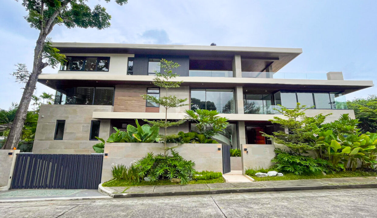 Luxurious Modern Tropical House and Lot in Ayala Alabang Village photo 1