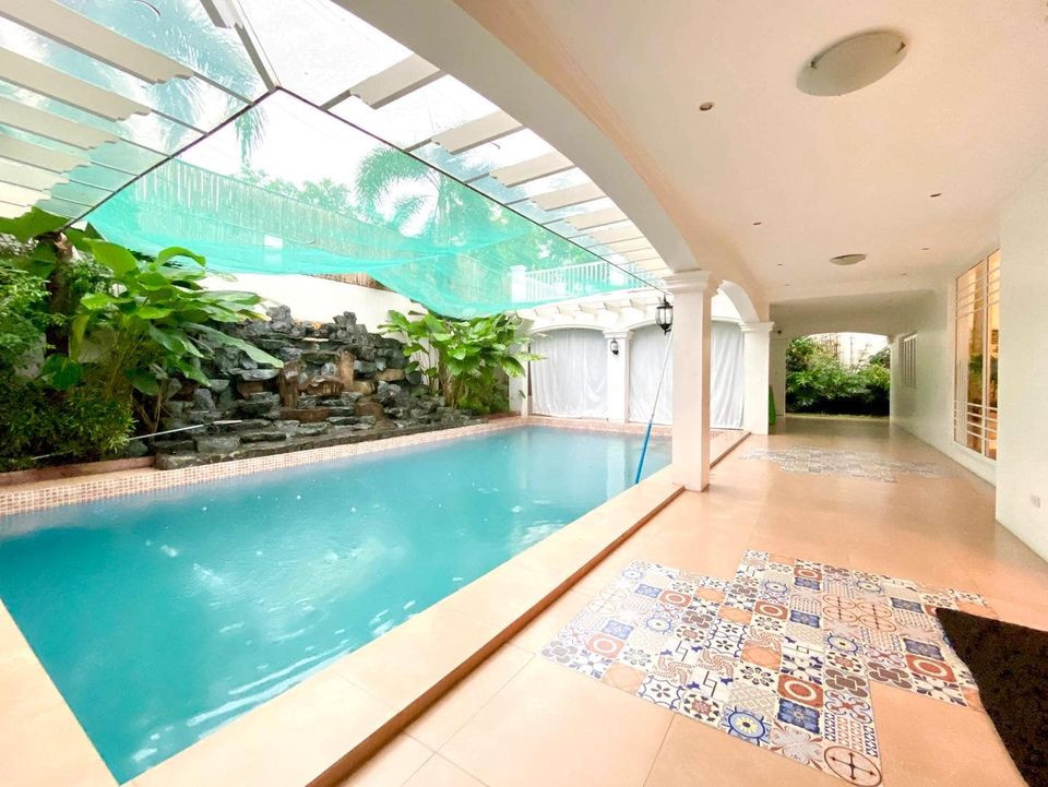 Loyola Grand Villas House & Lot For Sale photo 4