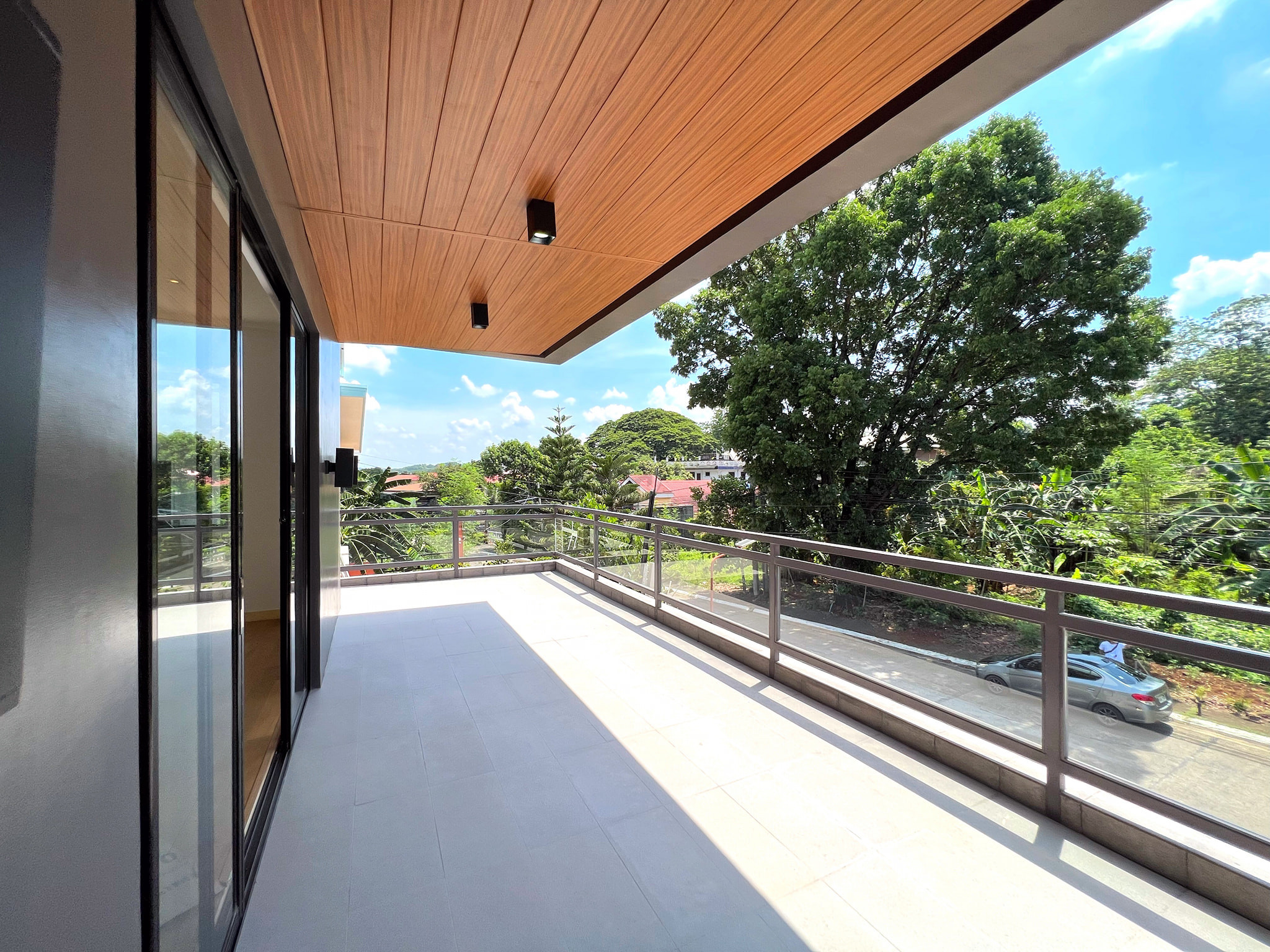 Delightful Pristine House and Lot for Sale In Don Jose Heights photo 3