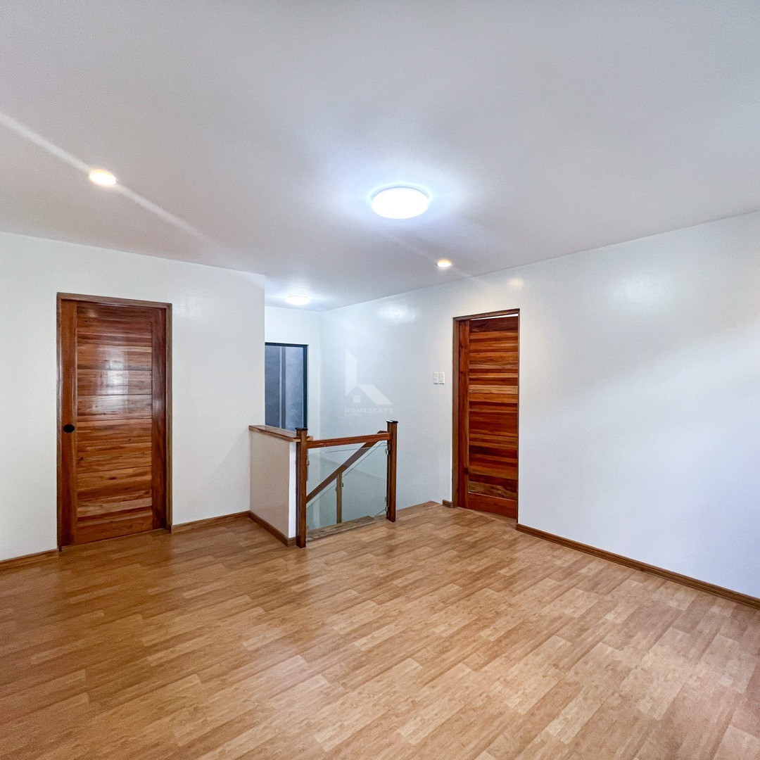 Elegant Modern House and Lot For Sale in Vermont Royale Executive Subdivision photo 5