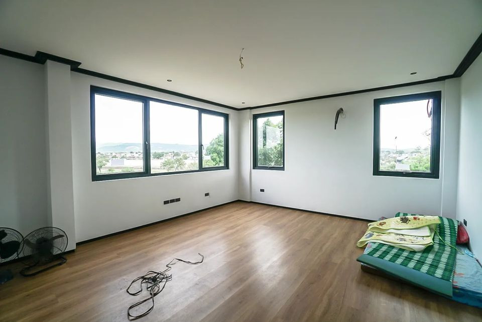 Modern Industrial Home in Marikina photo 5