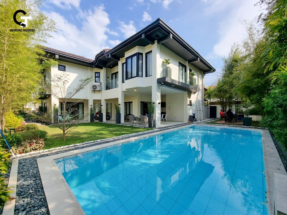 Newly Modern Design Fully Furnished House and Lot with Swimming Pool photo 2