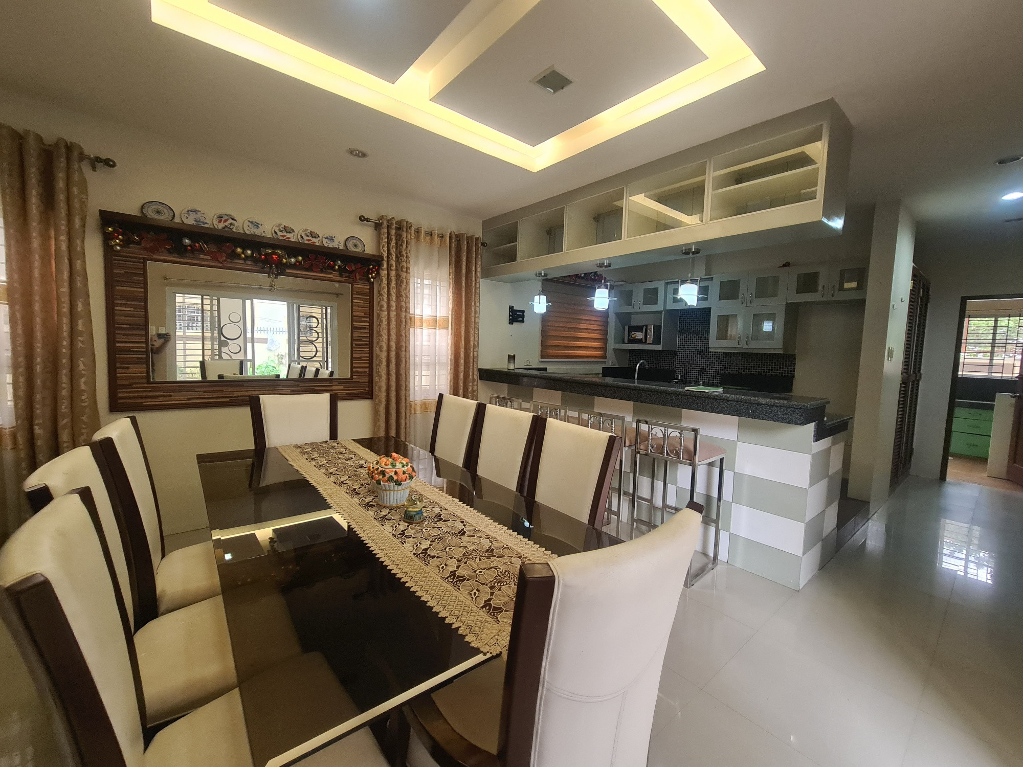 Two Storey House For Sale or Rent photo 5