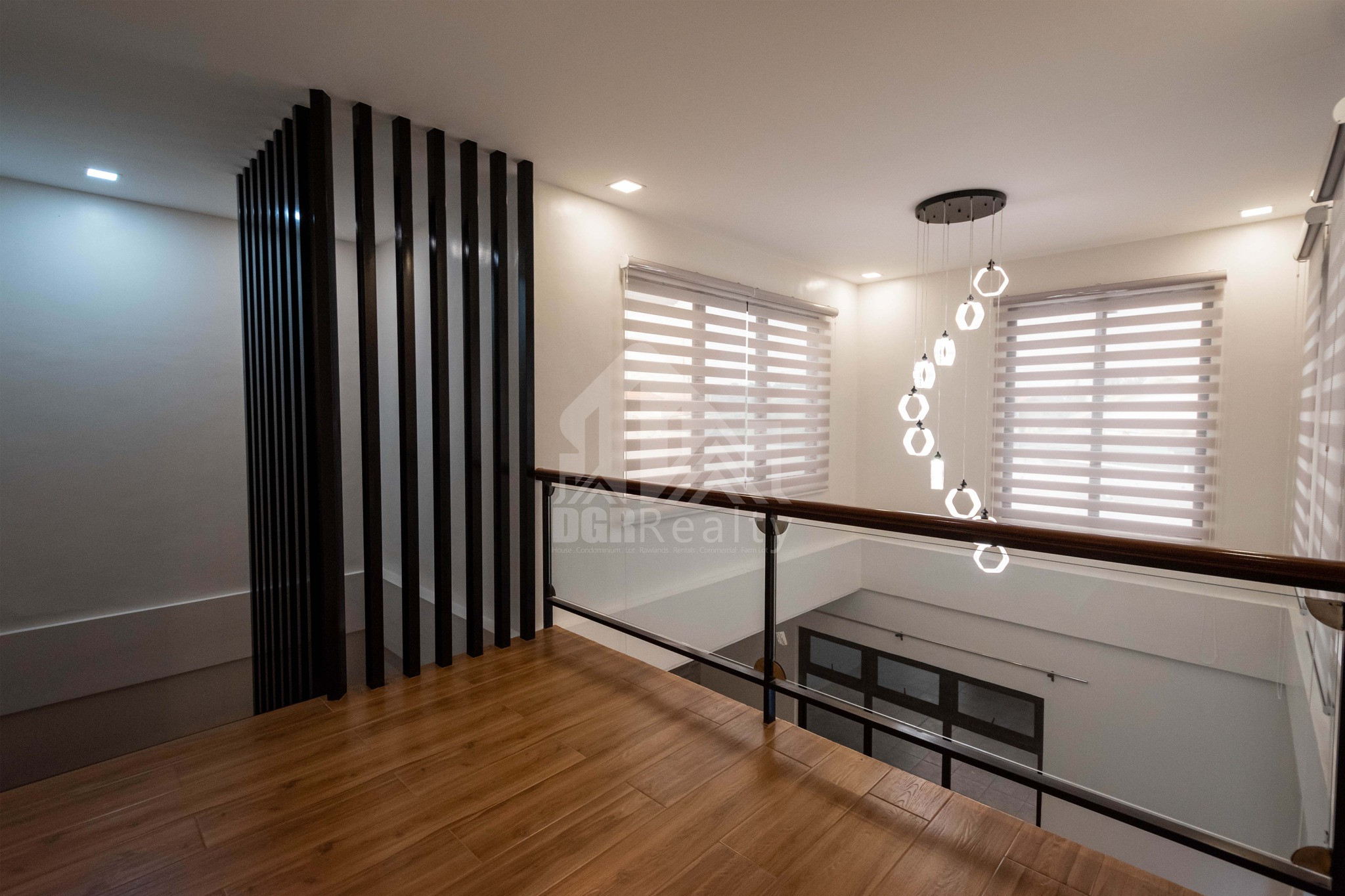 Two Storey House For Sale photo 5