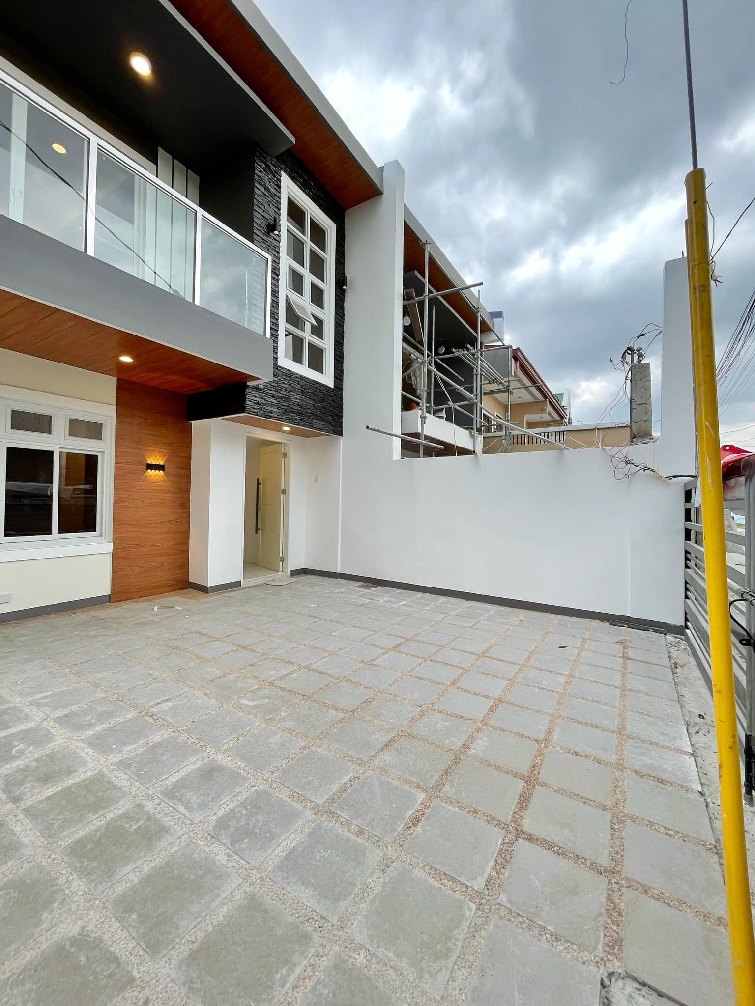 Brand New Modern House for Sale in Marcos Highway Antipolo City photo 2