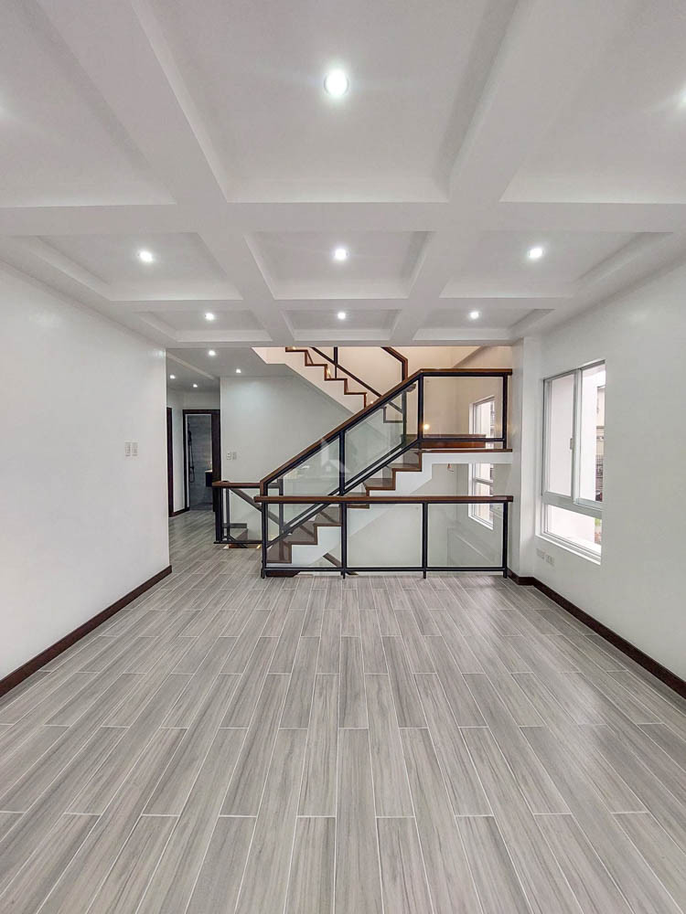 3-Storey Brand new corner House for sale photo 1