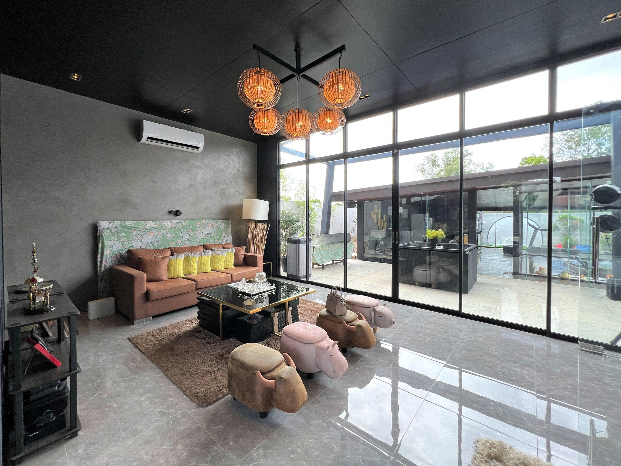 The Black Lair, The Most Impressive Home photo 4