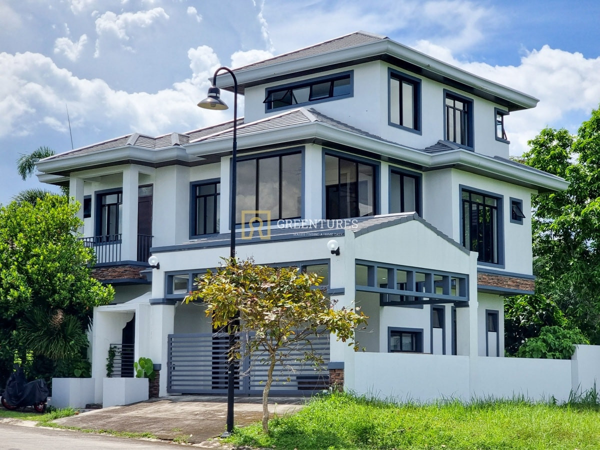 Modern High Ceiling Corner Mansion House & Spacious Open Space Garden photo 1