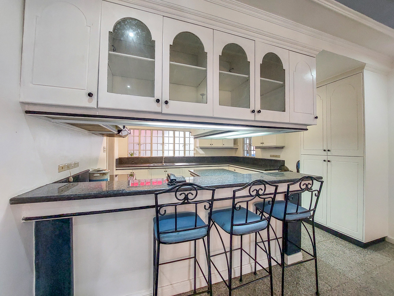 2 Storey House and Lot in Greenwoods, Pasig City photo 4