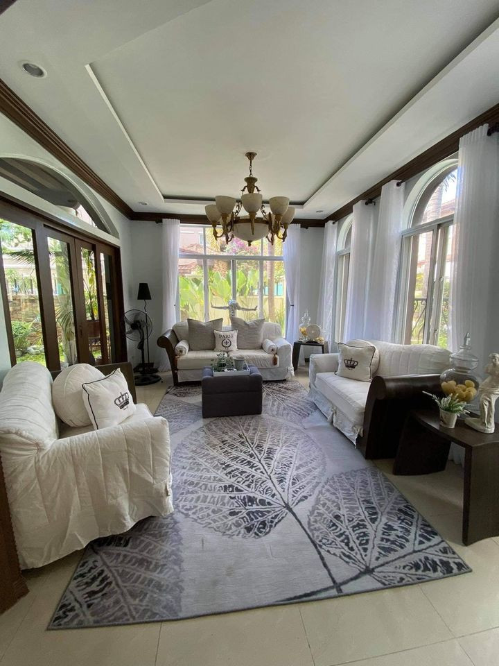 HOUSE AND LOT FOR SALE IN PORTOFINO SOUTH photo 3