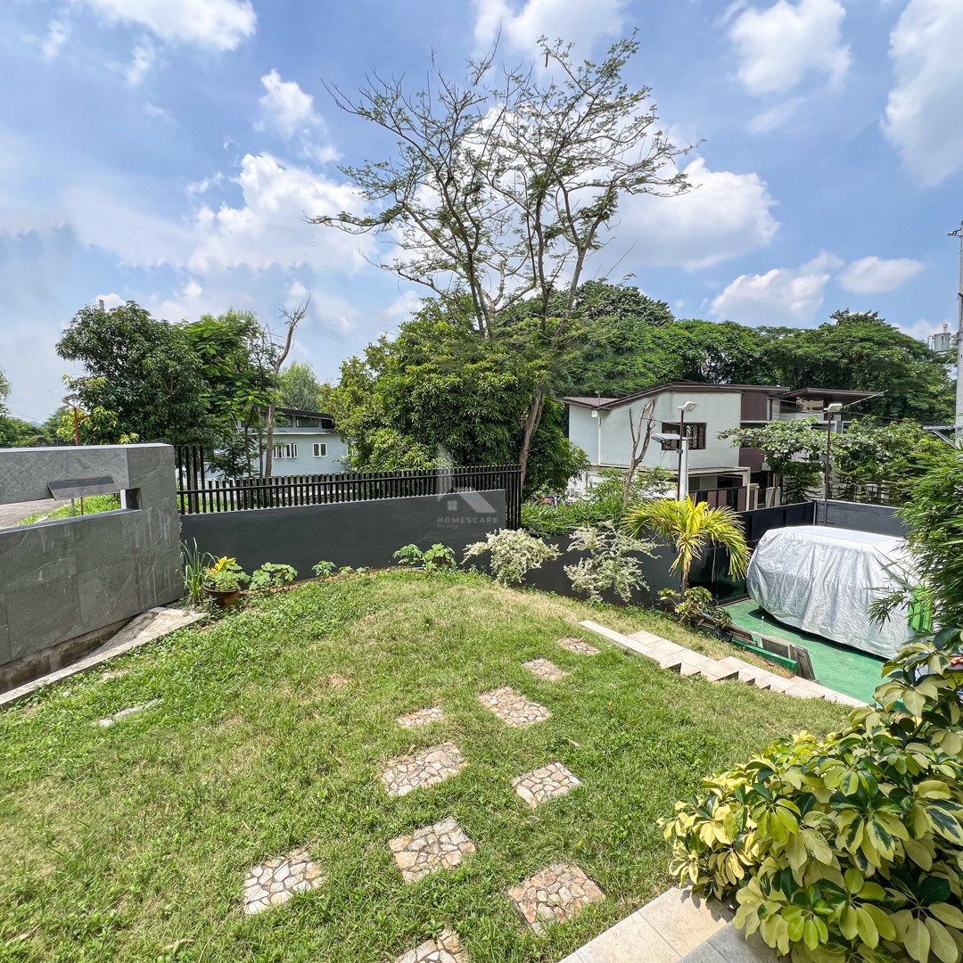 Vast Modern Contemporary House and Lot For Sale photo 2
