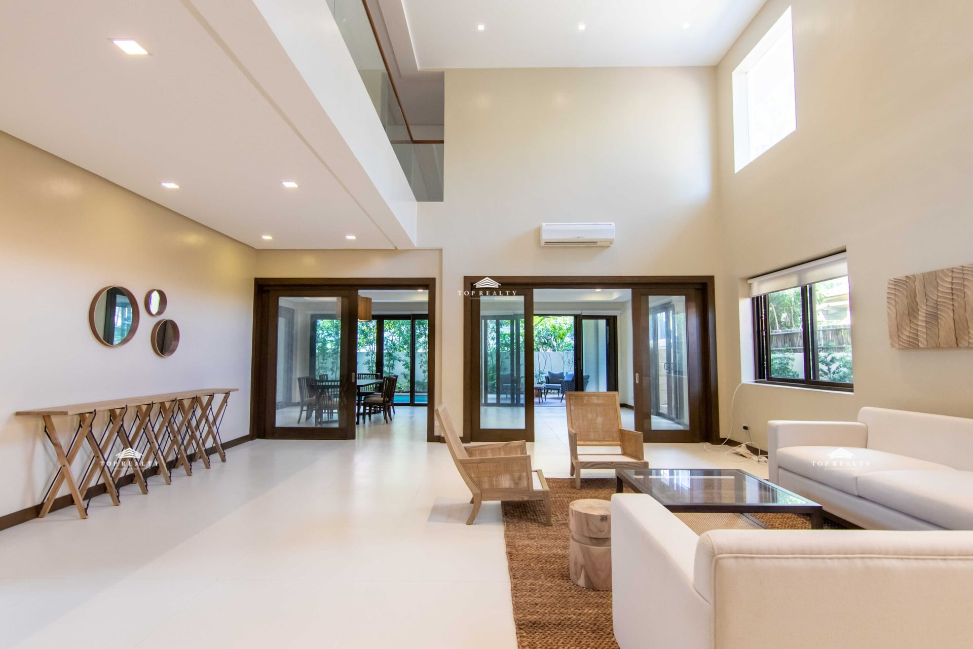 Ayala Alabang Village | Brand New Five Bedroom 5BR Luxurious House and Lot photo 2