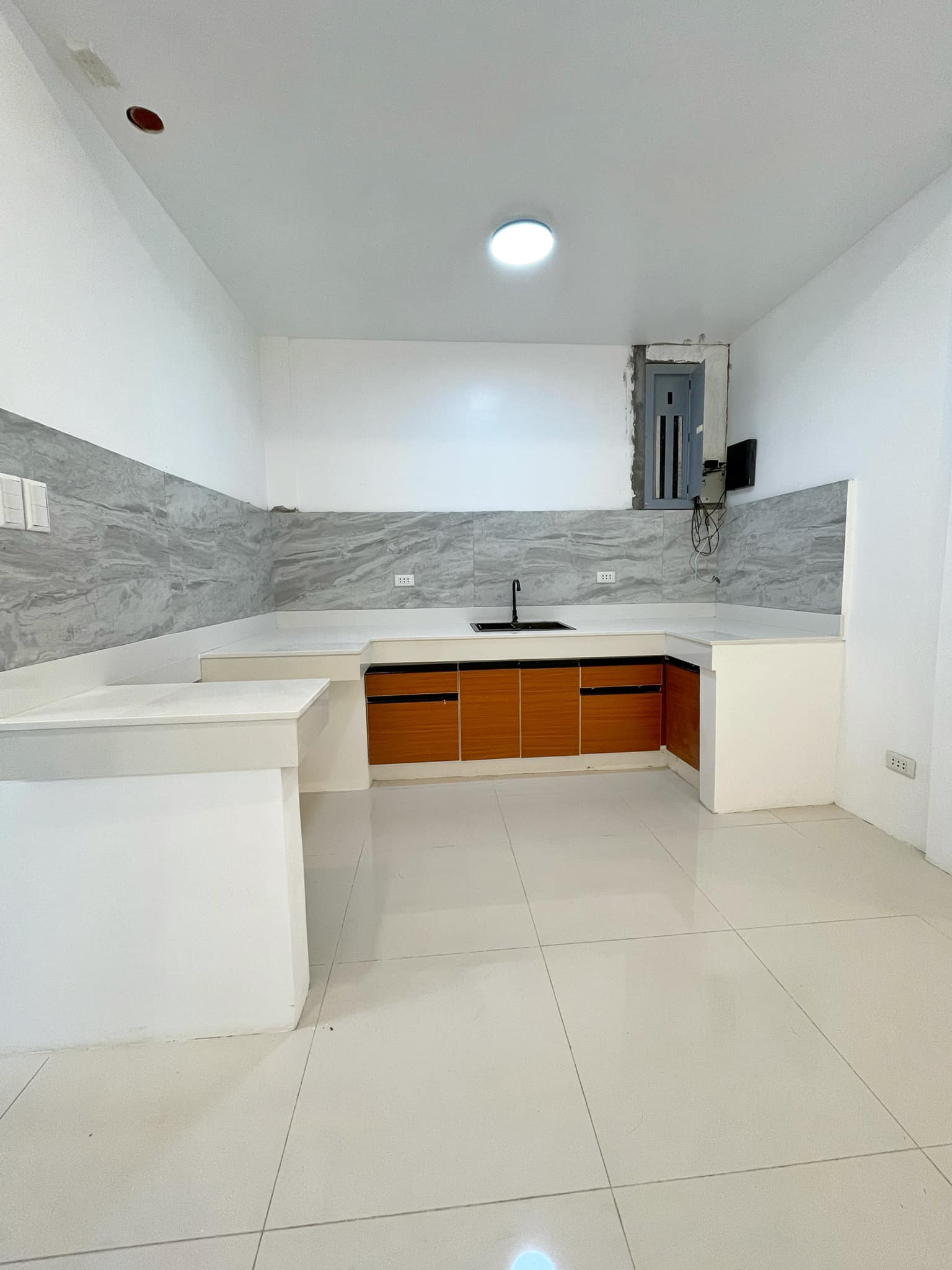 Brand New Modern House for Sale in Marcos Highway Antipolo City photo 5