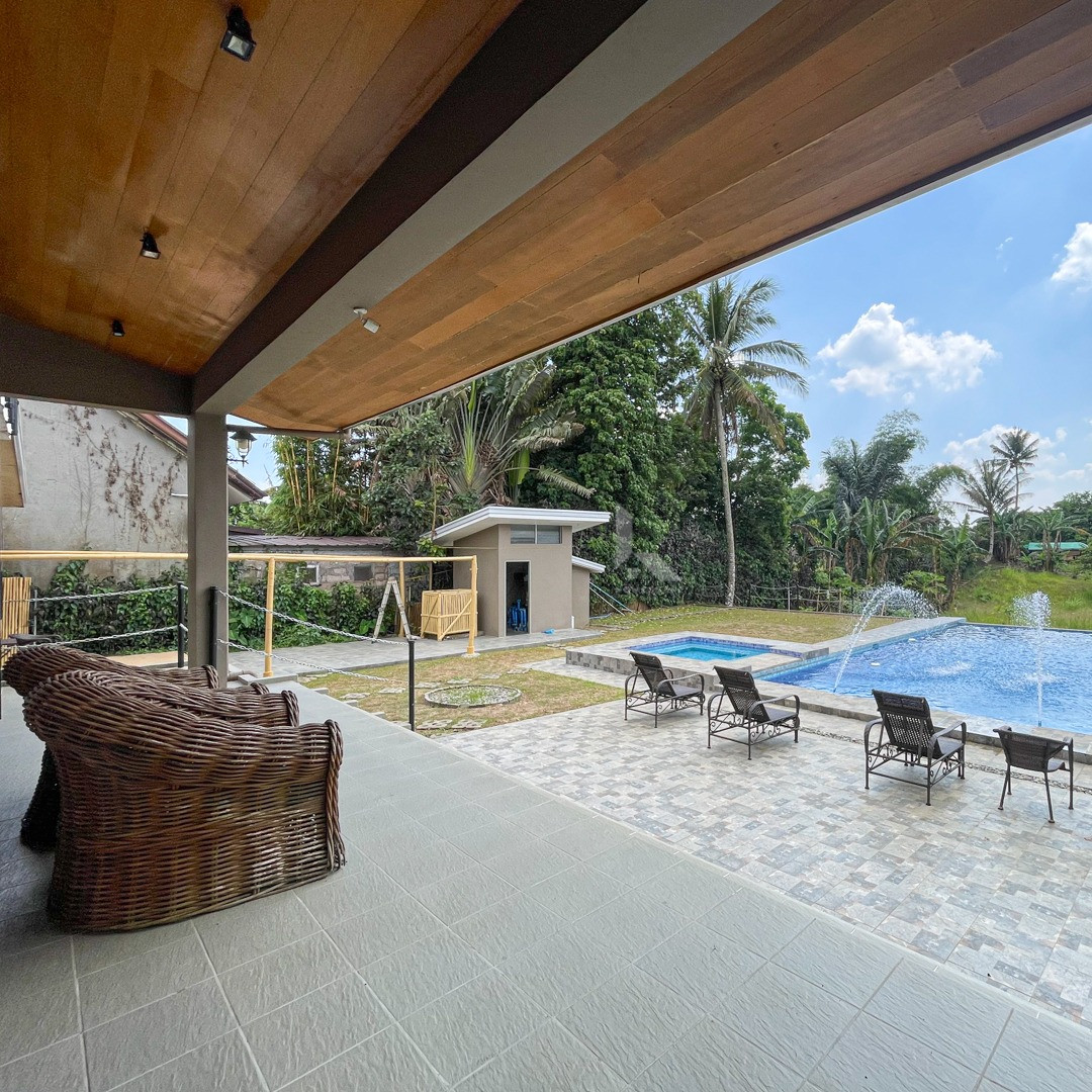 Cozy Modern Tropical House and Lot For Sale in Silang, Cavite photo 2