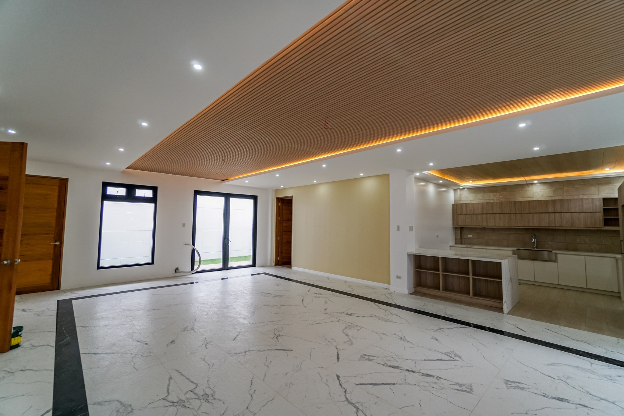 Brand new spacious modern home in BF Homes in Paranaque City photo 4