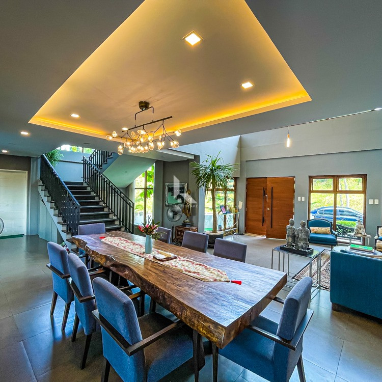 Prime Modern Tropical 3-Storey House For Sale photo 5