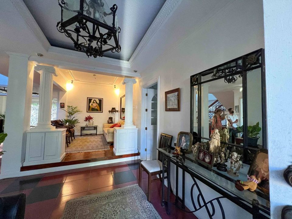 Capitol Hills Golf Subdivision | Well Maintain 3 Bedroom 3BR Modern French style photo 4