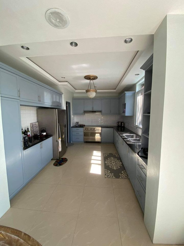 HOUSE AND LOT FOR SALE IN PORTOFINO SOUTH photo 4
