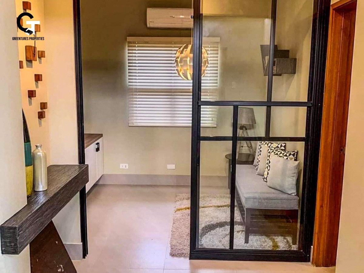 Modern Minimalist Tagaytay Breezy House and Lot For Sale photo 4