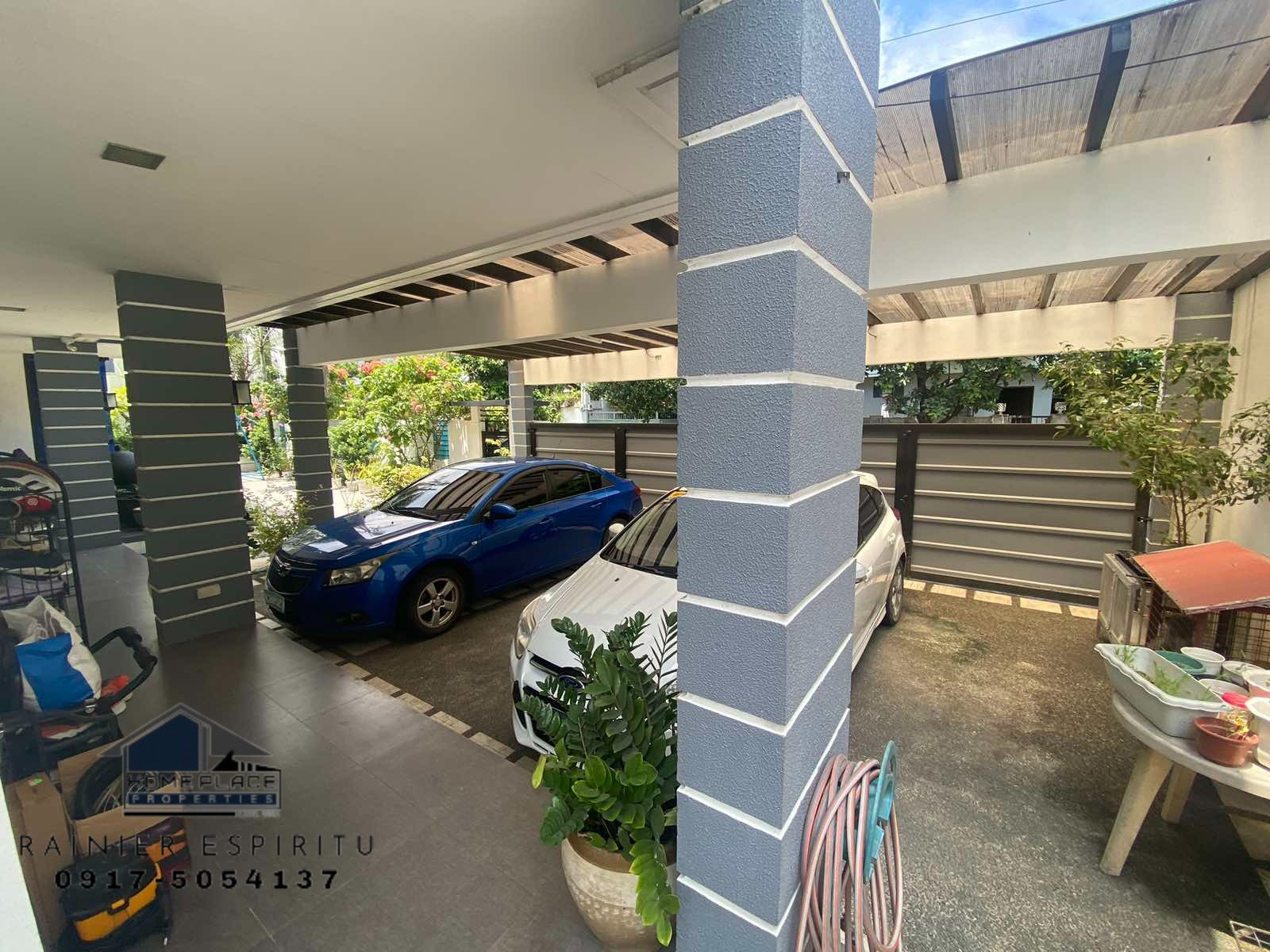 A Pleasant Warm Semi-Furnished House and Lot for Sale photo 3
