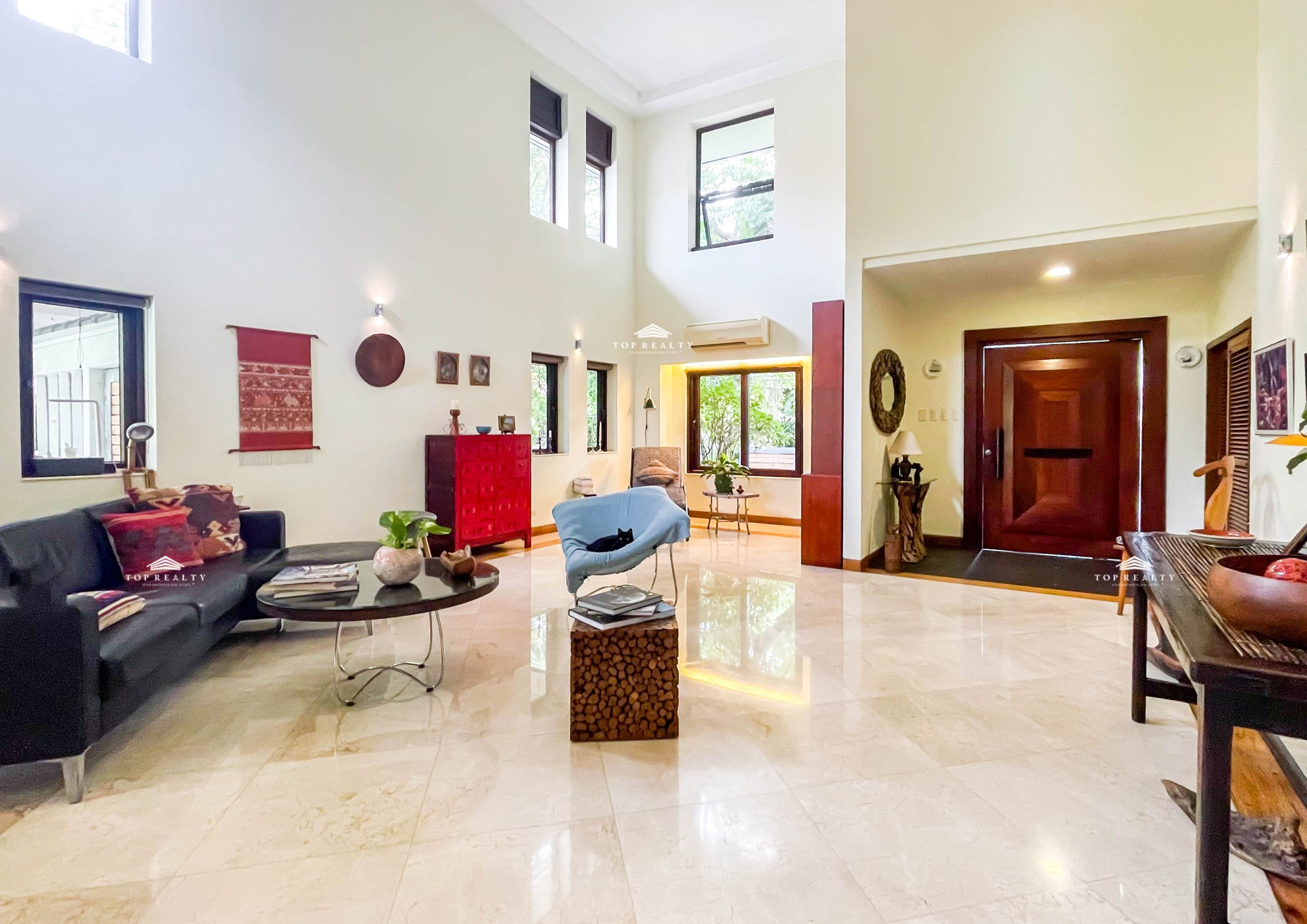 Step into luxury with this semi-furnished house and lot photo 2
